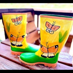 Women’s Boots, Dirty Laundry Size 8 Rain/ gardening wellies. Hand painted